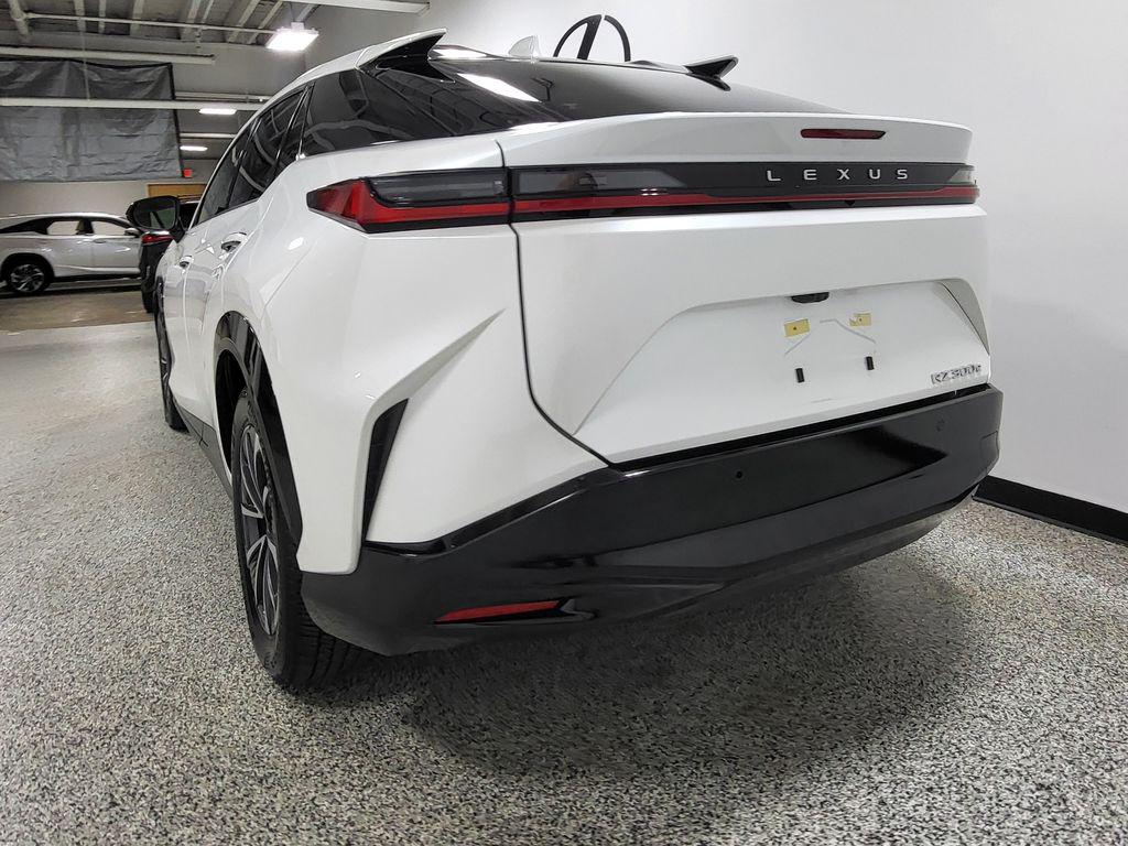 صورة مصغرة 48 لـ 2025 Lexus RZ 300E PREMIUM