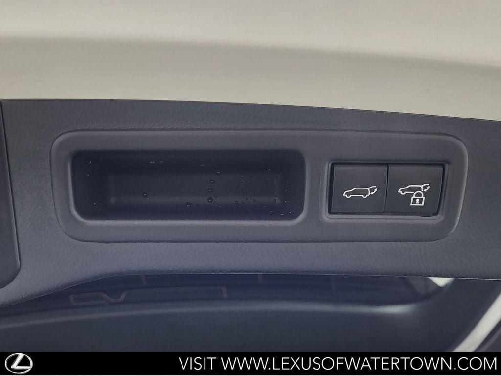 صورة مصغرة 31 لـ 2024 Lexus RX 350 PREMIUM