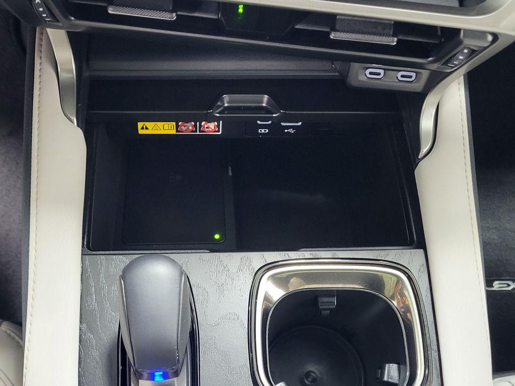 صورة مصغرة 16 لـ 2024 Lexus RX 350 PREMIUM