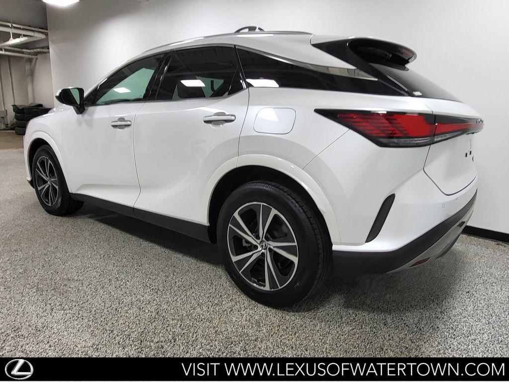 صورة 9 لـ 2024 Lexus RX 350 PREMIUM