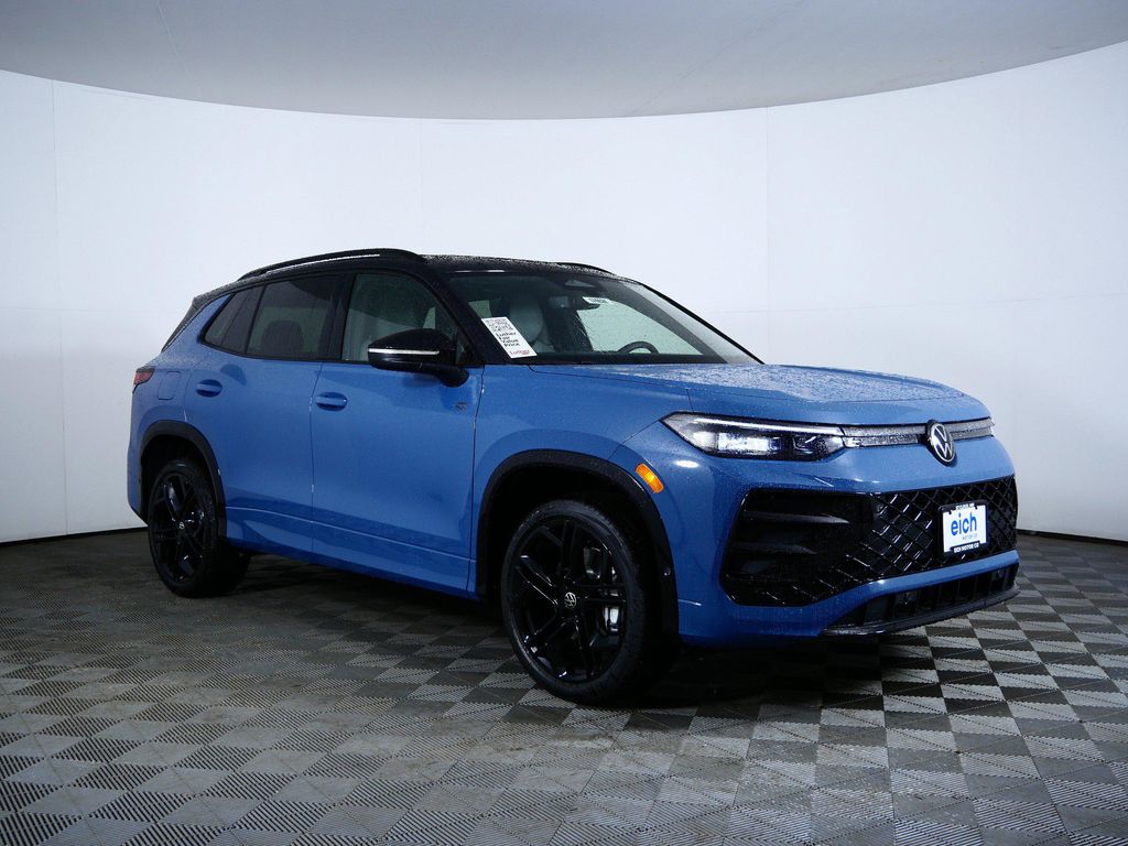 New 2026 Volkswagen Tiguan 2.0T SE R-Line Black 4MOTION