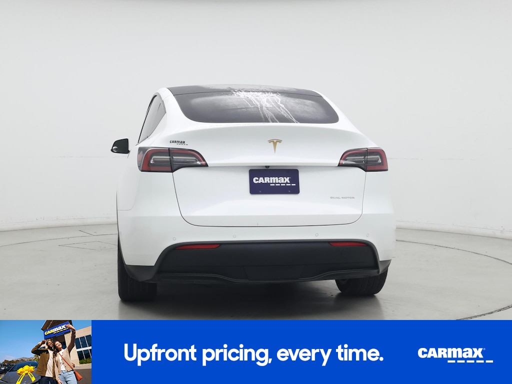 TESLA MODEL Y LONG RANGE - 7