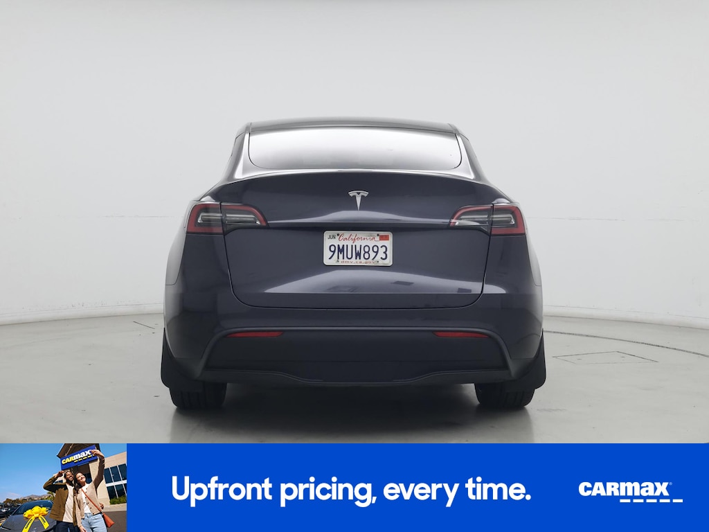 TESLA MODEL Y LONG RANGE - 7