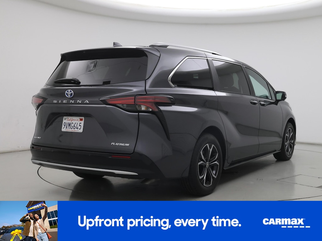 TOYOTA SIENNA - 10