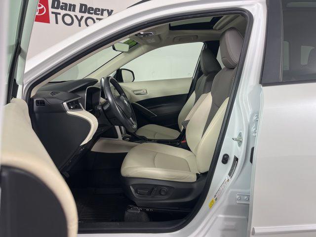 TOYOTA COROLLA CROSS - 3