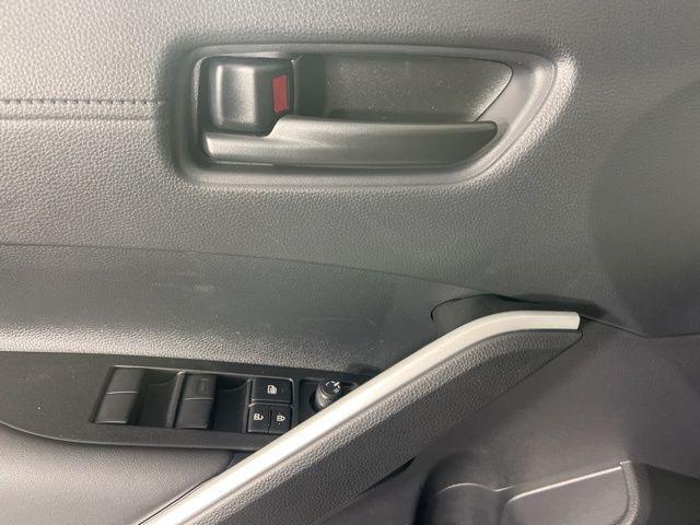 TOYOTA COROLLA CROSS - 10