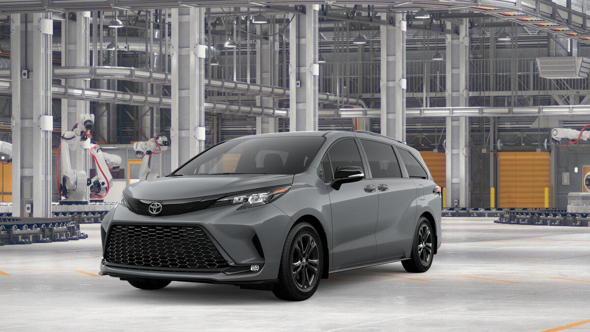 New 2026 Toyota Sienna XSE 7 Passenger