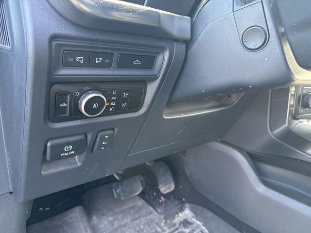 FORD F-150 LARIAT - 8