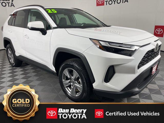 TOYOTA RAV4 - 1