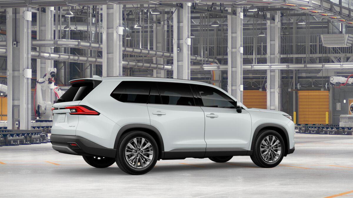 2026 Toyota GRAND HIGHLANDER PLATINUM — фото 11