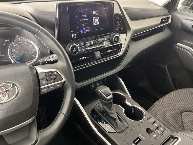 2023 Toyota HIGHLANDER HYBRID LE — миниатюра 24