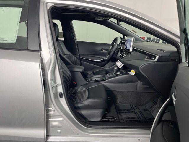 صورة مصغرة 32 لـ 2026 Toyota COROLLA XSE