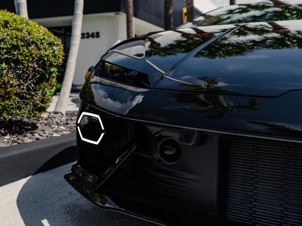 صورة 6 لـ 2026 Lamborghini TEMERARIO