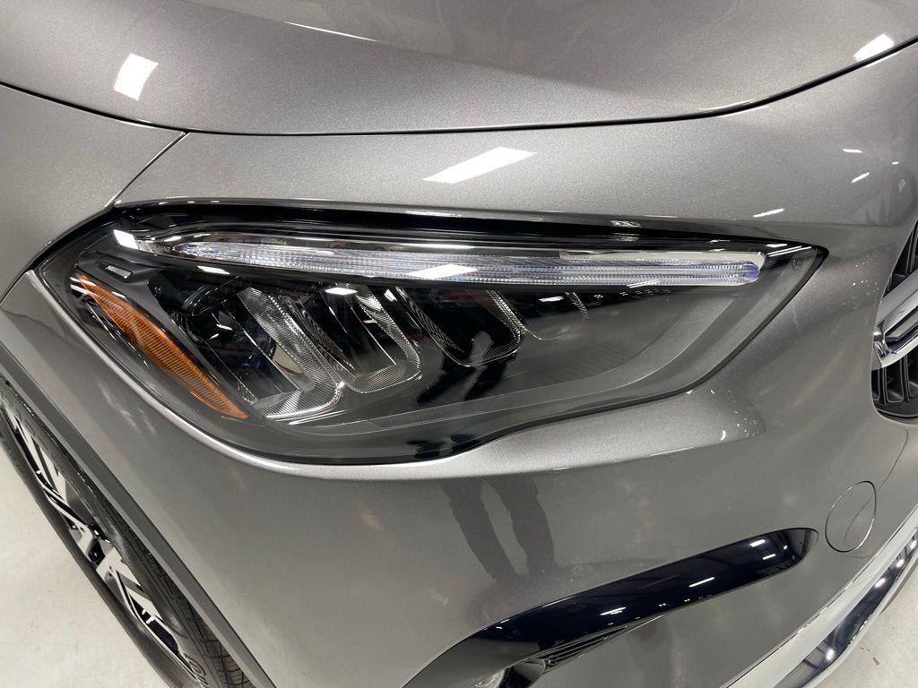 MERCEDES-BENZ GLA-CLASS - 10