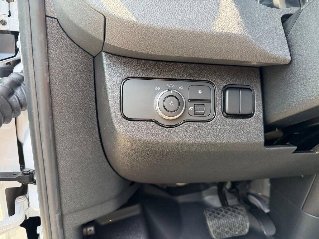 صورة مصغرة 13 لـ 2026 Mercedes-BENZ OTHERS