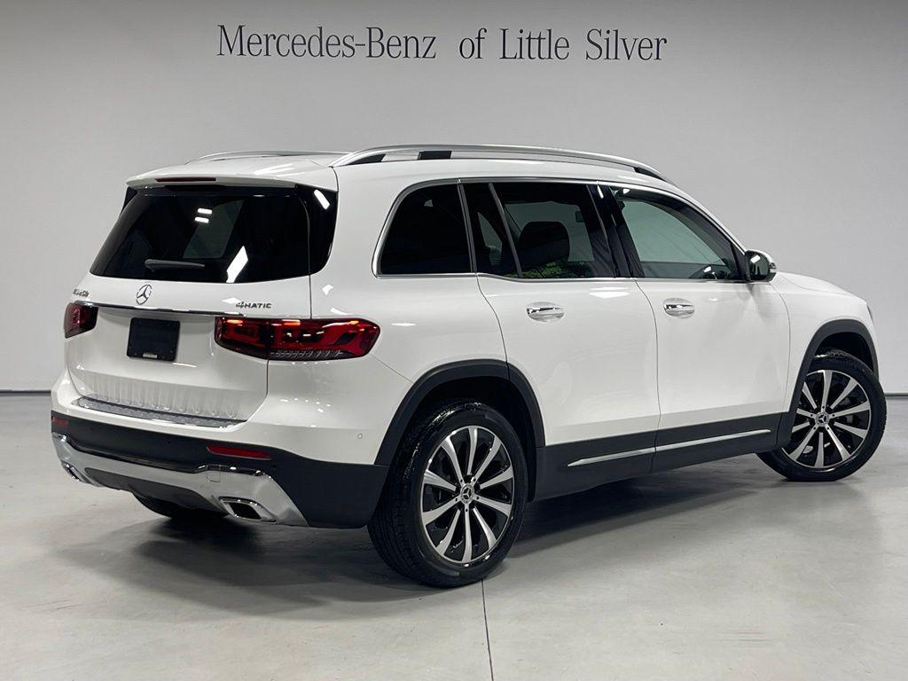 2023 Mercedes-BENZ GLB — миниатюра 6