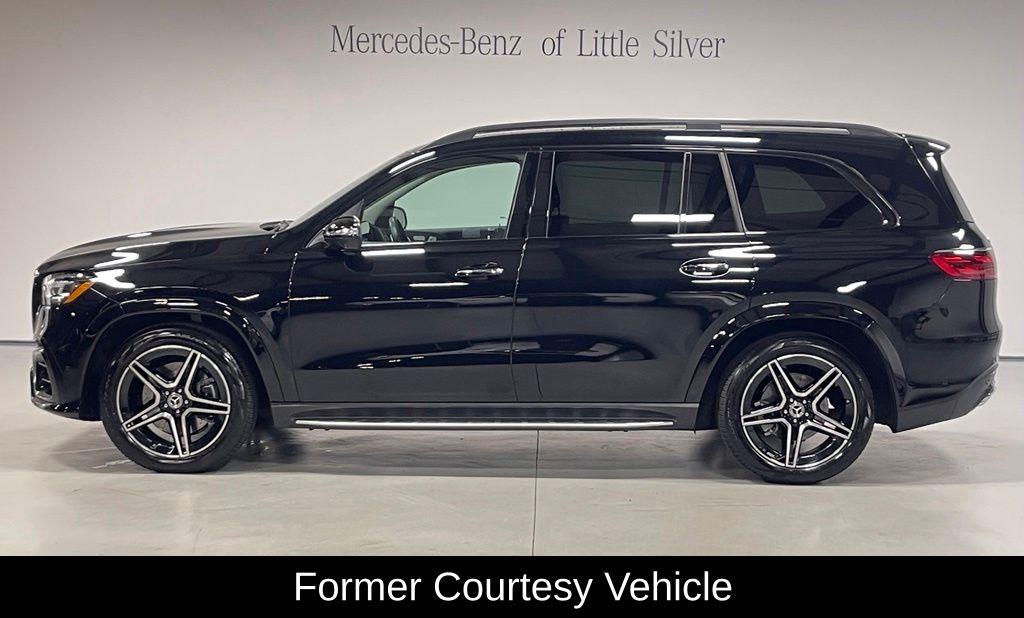 2026 Mercedes-BENZ GLS 照片 2
