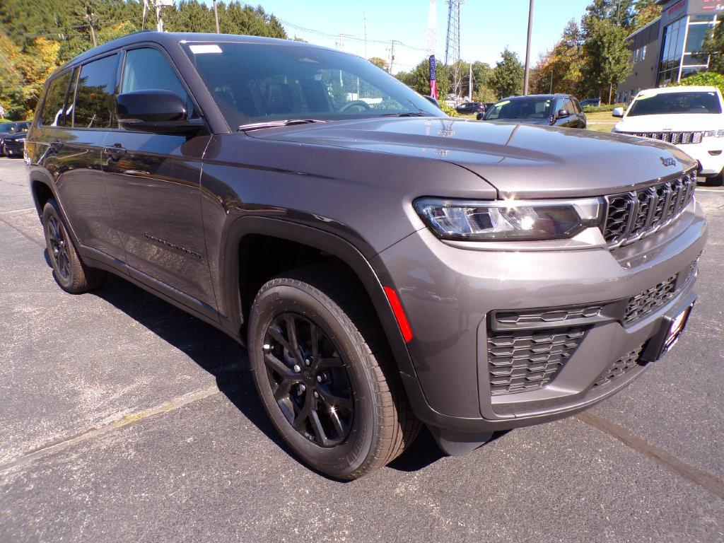 New 2026 Jeep Grand Cherokee L Altitude