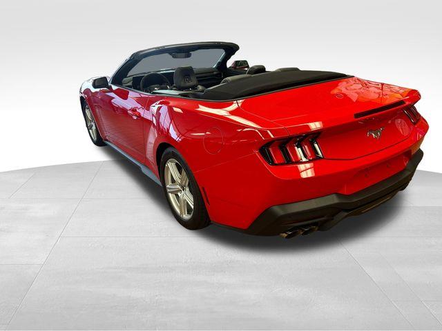 2026 FORD MUSTANG ECOBOOST PREMIUM — фото 6