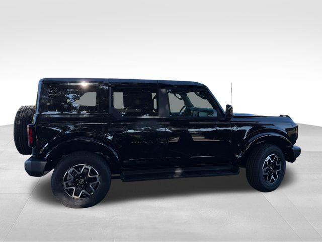 صورة 7 لـ 2026 FORD BRONCO OUTER BANKS