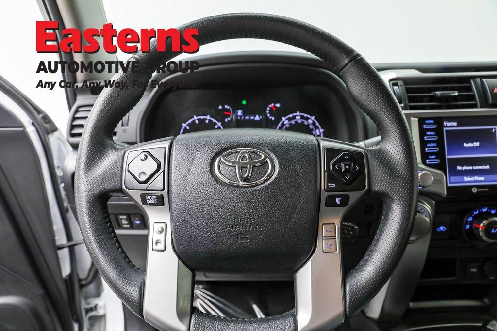 TOYOTA 4RUNNER - 10