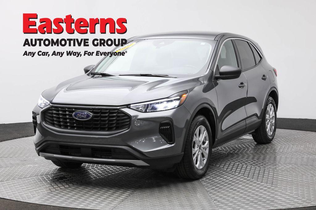 Used 2024 Ford Escape Active
