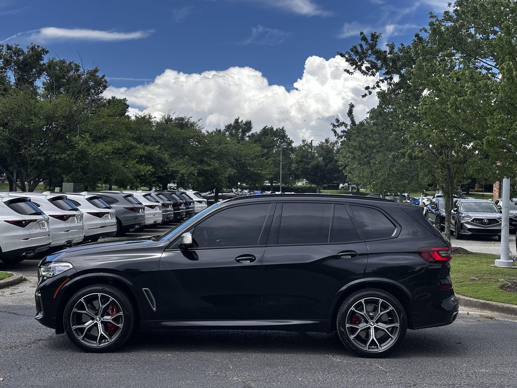 2021 BMW X5 M50I — миниатюра 21