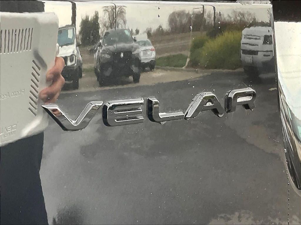 2025 LAND Rover RANGE ROVER VELAR P400 DYNAMIC SE — миниатюра 23