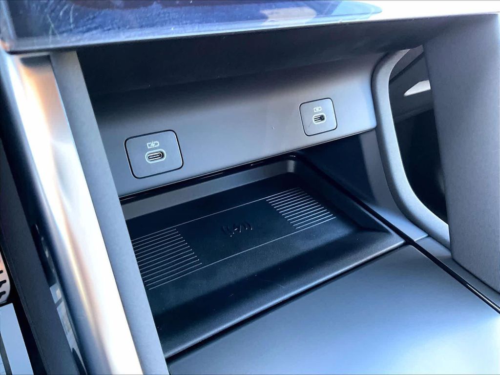صورة مصغرة 23 لـ 2026 LAND Rover DISCOVERY SPORT LANDMARK