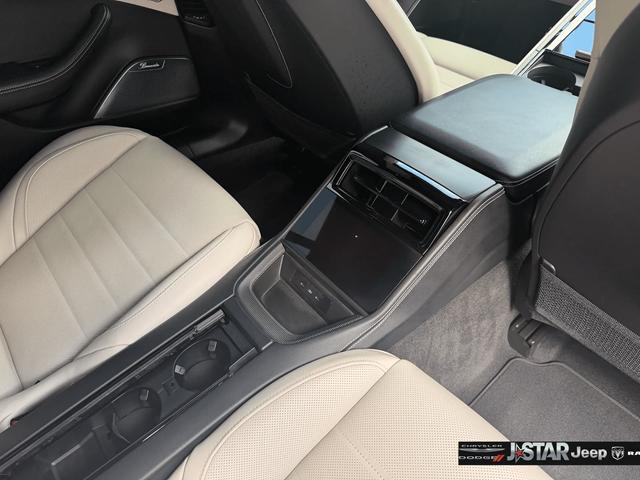 صورة مصغرة 28 لـ 2025 Porsche PANAMERA TURBO