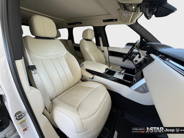 صورة 12 لـ 2025 LAND Rover RANGE ROVER P550E SE