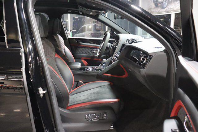 صورة مصغرة 49 لـ 2021 Bentley BENTAYGA SPEED