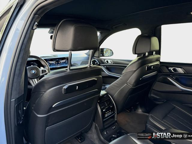 صورة مصغرة 26 لـ 2025 BMW X7 M60I