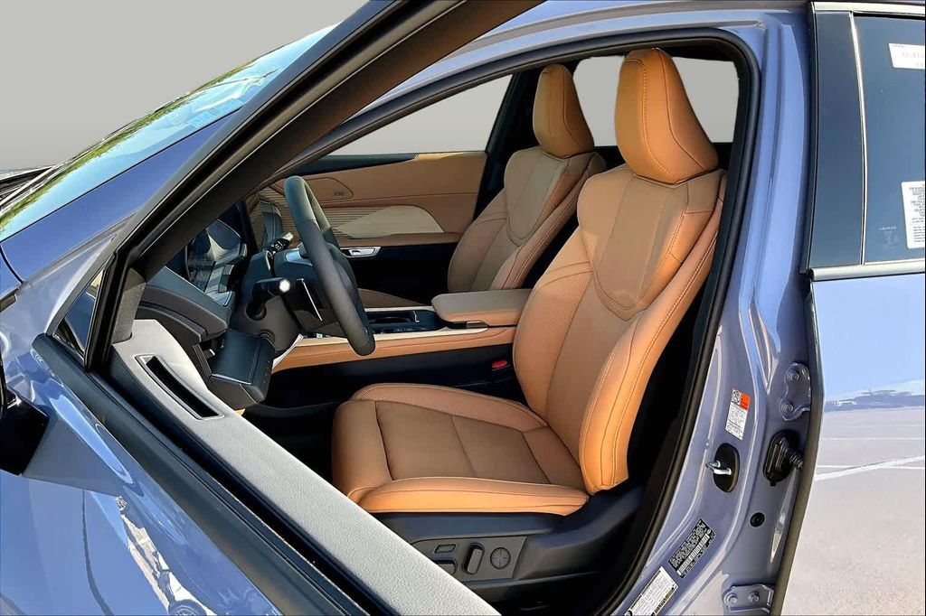 2026 Lexus ES 500E LUXURY AWD 照片 9
