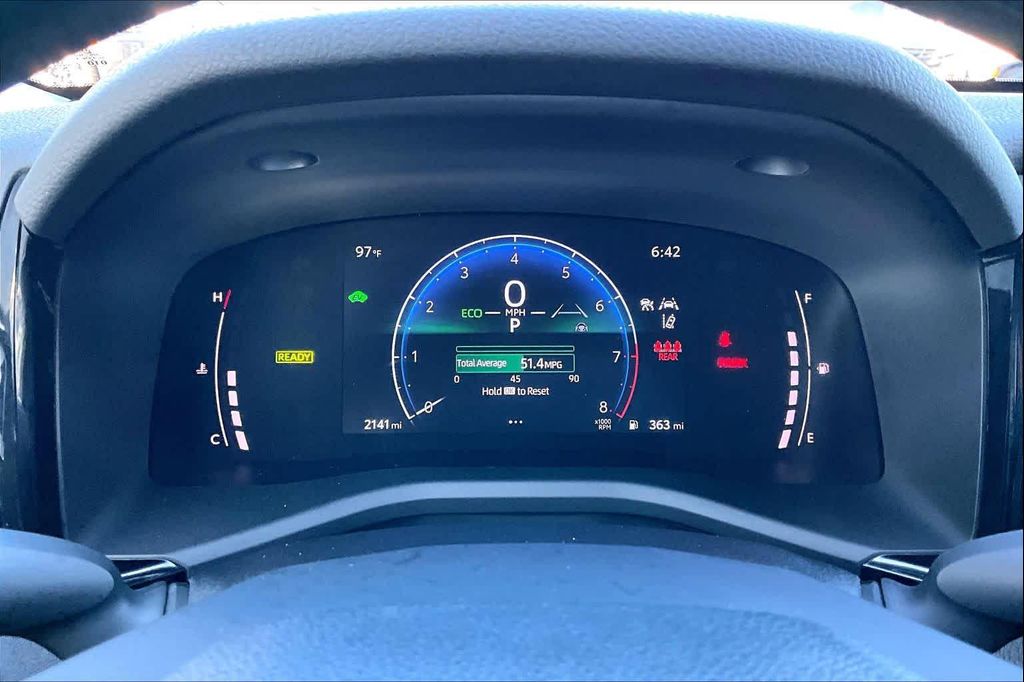2026 Toyota CAMRY LE — миниатюра 24