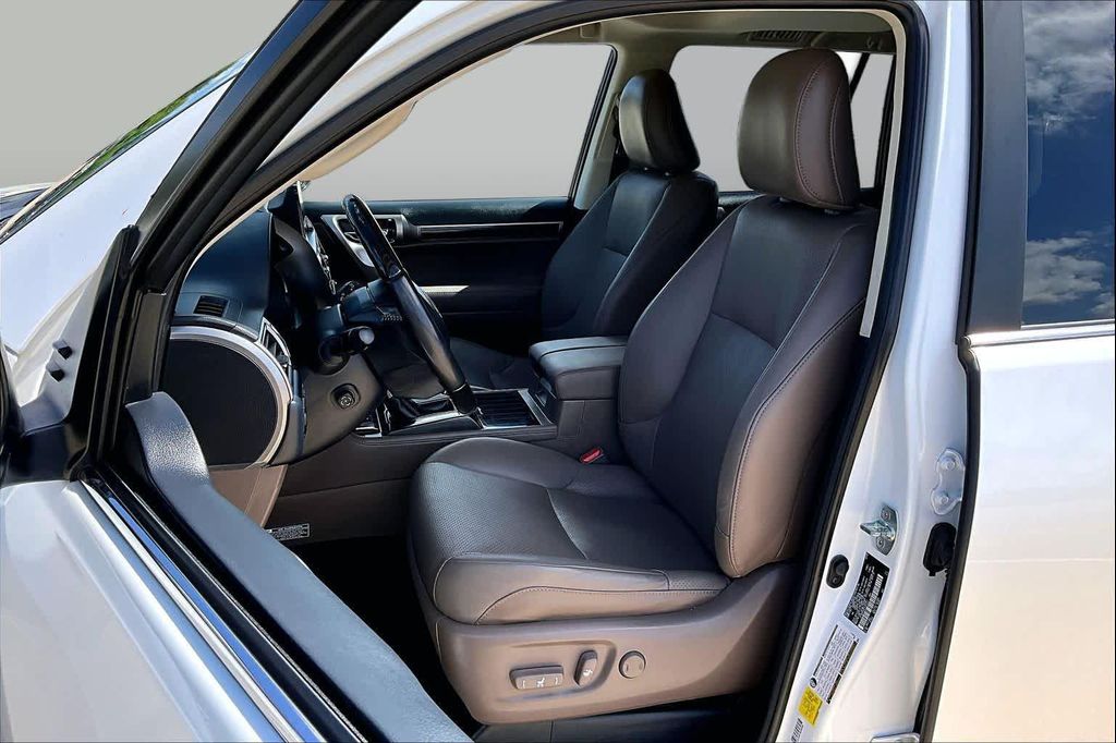 2023 Lexus GX 460 LUXURY 照片 8