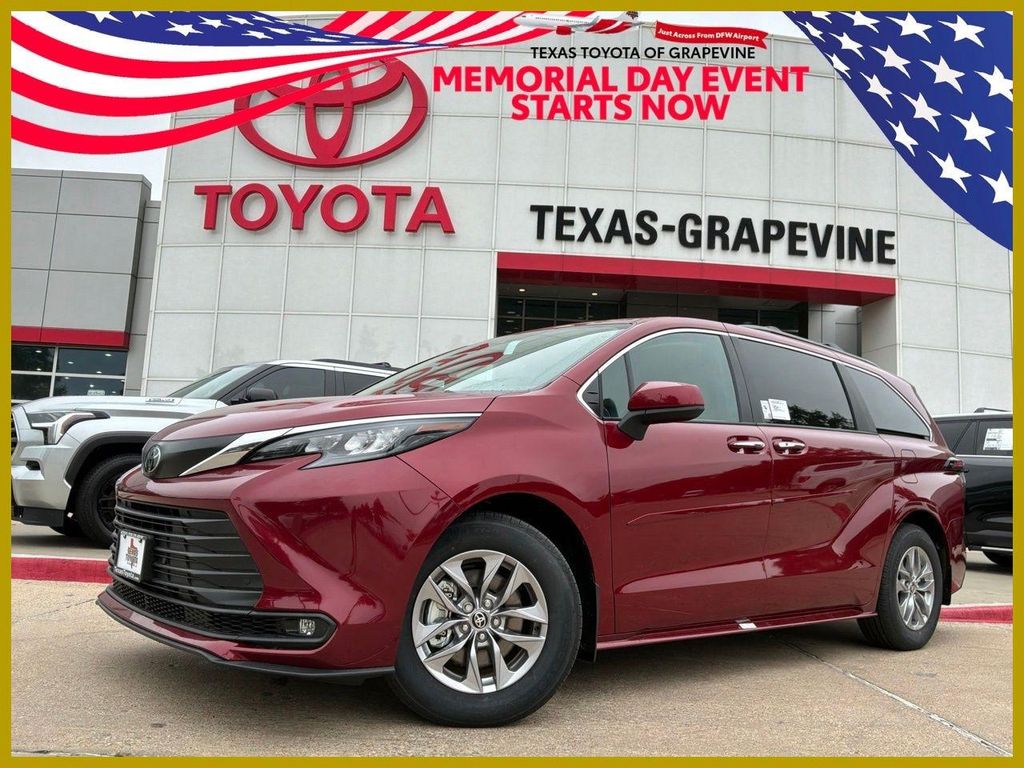 New 2026 Toyota Sienna XLE