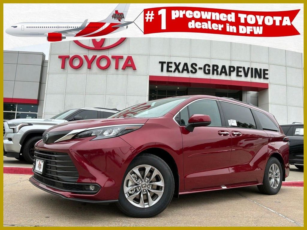 New 2026 Toyota Sienna XLE