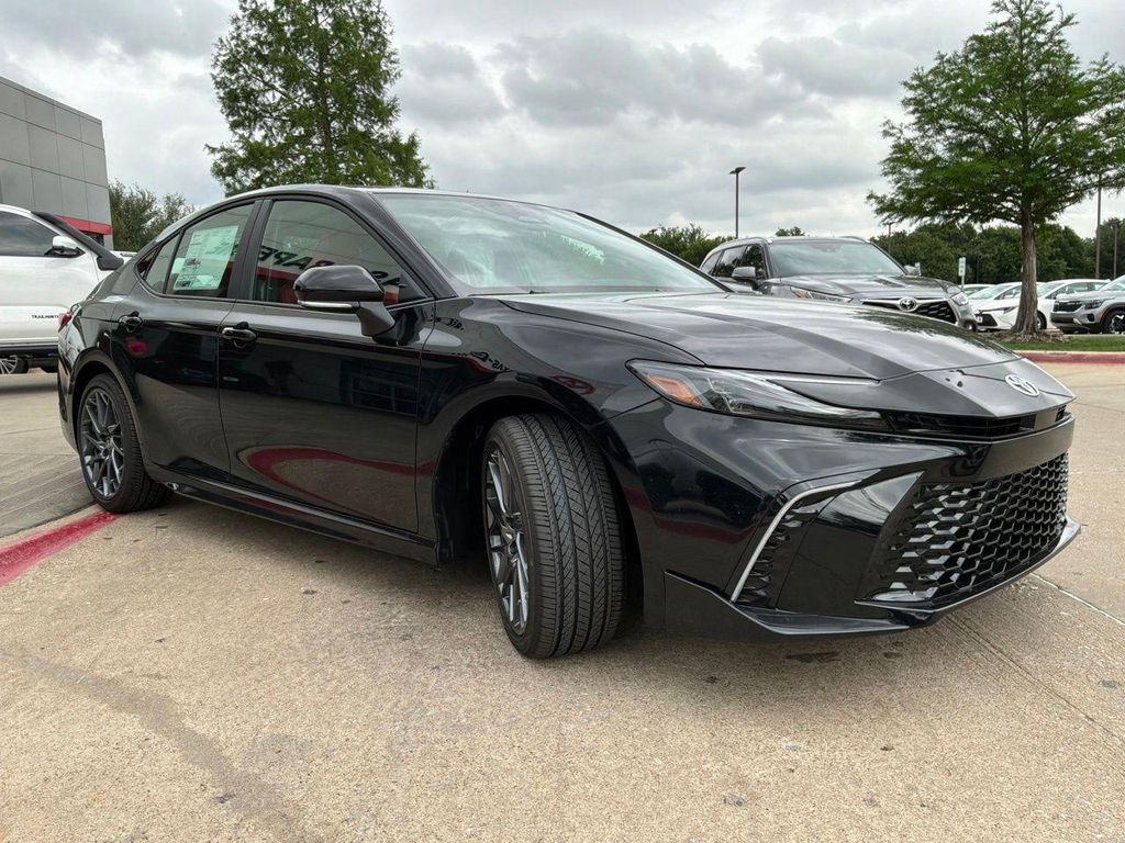 2026 Toyota CAMRY XSE photo 4