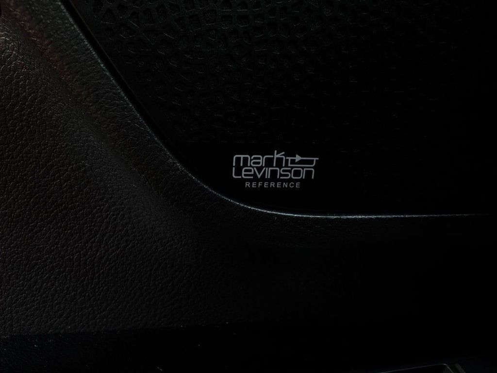 صورة مصغرة 32 لـ 2023 Lexus LX 600 F SPORT