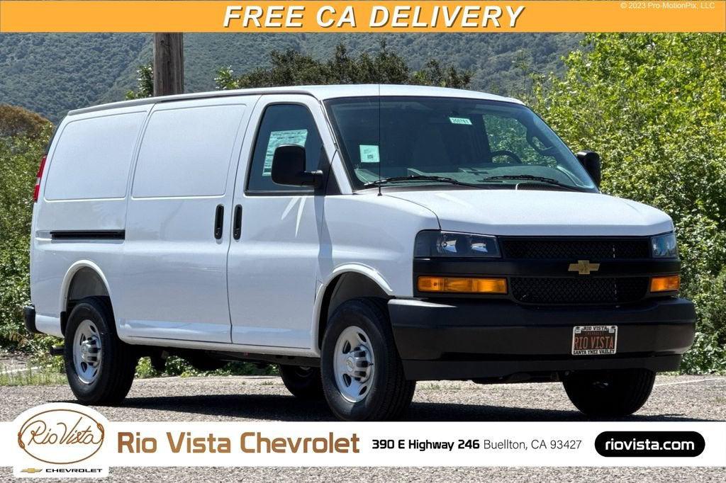 New 2026 Chevrolet Express 2500 LT