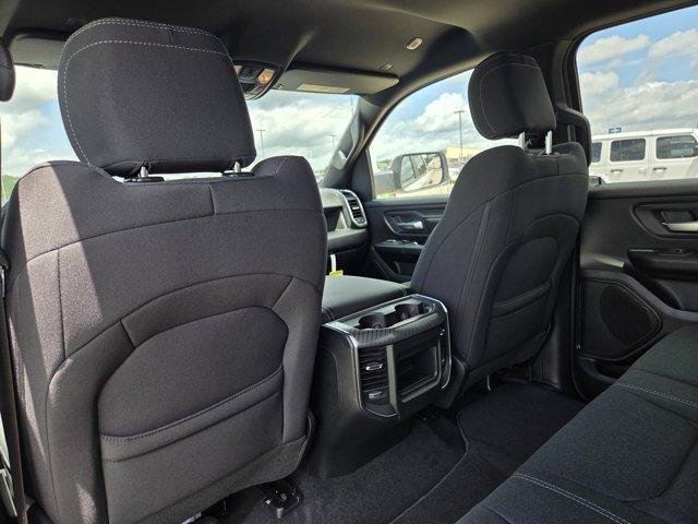 2026 RAM 1500 EXPRESS 缩略图 23