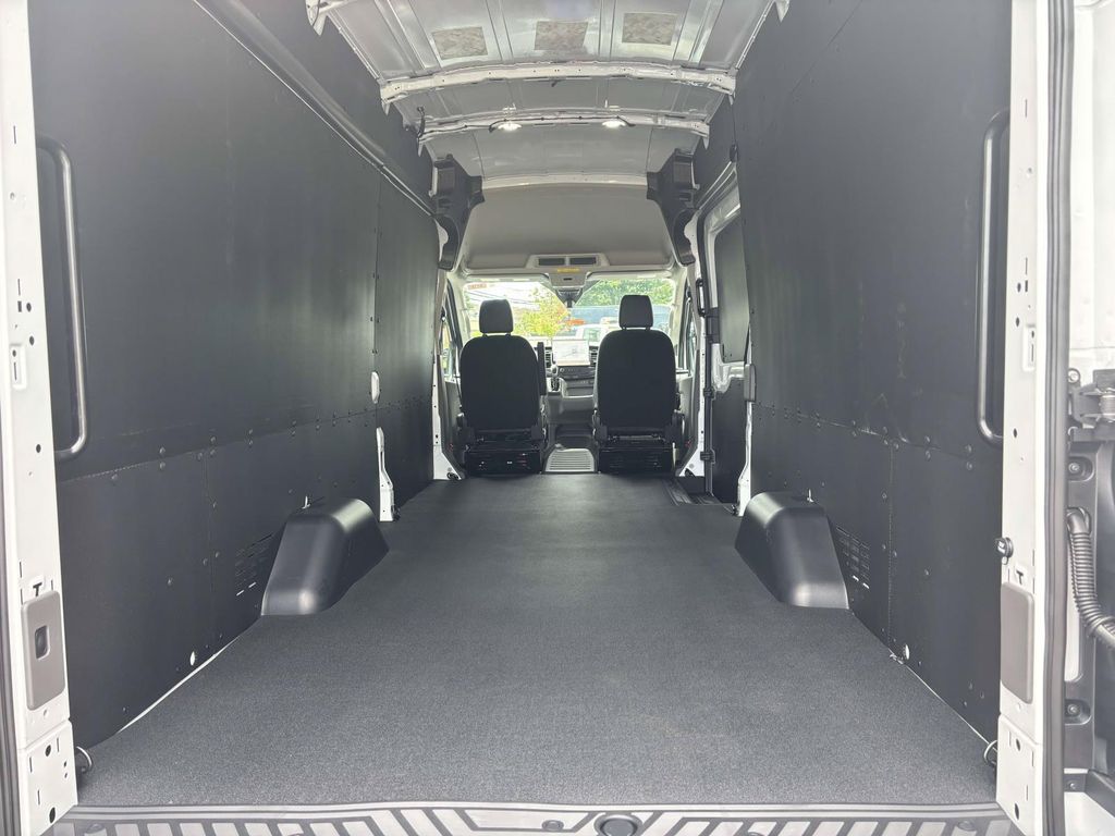 2026 FORD TRANSIT-350 BASE — фото 7
