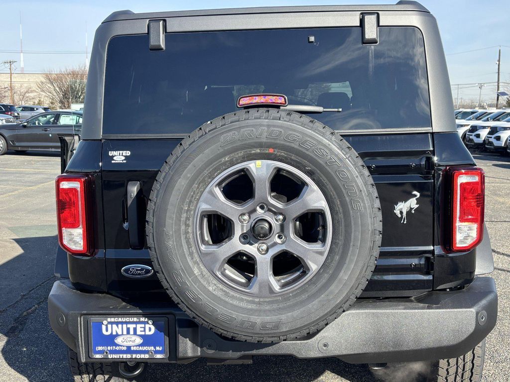 FORD BRONCO BIG BEND - 7