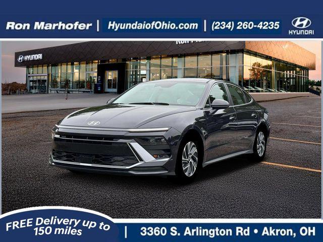 New 2026 Hyundai SONATA Hybrid Base