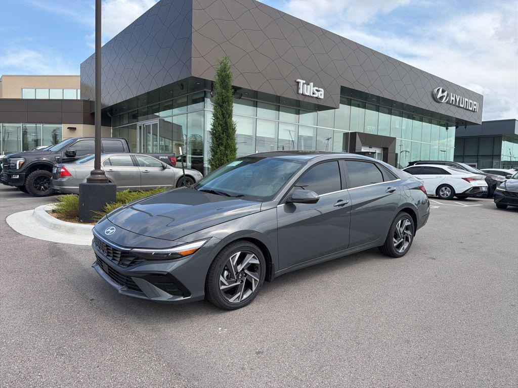 New 2026 Hyundai ELANTRA Limited