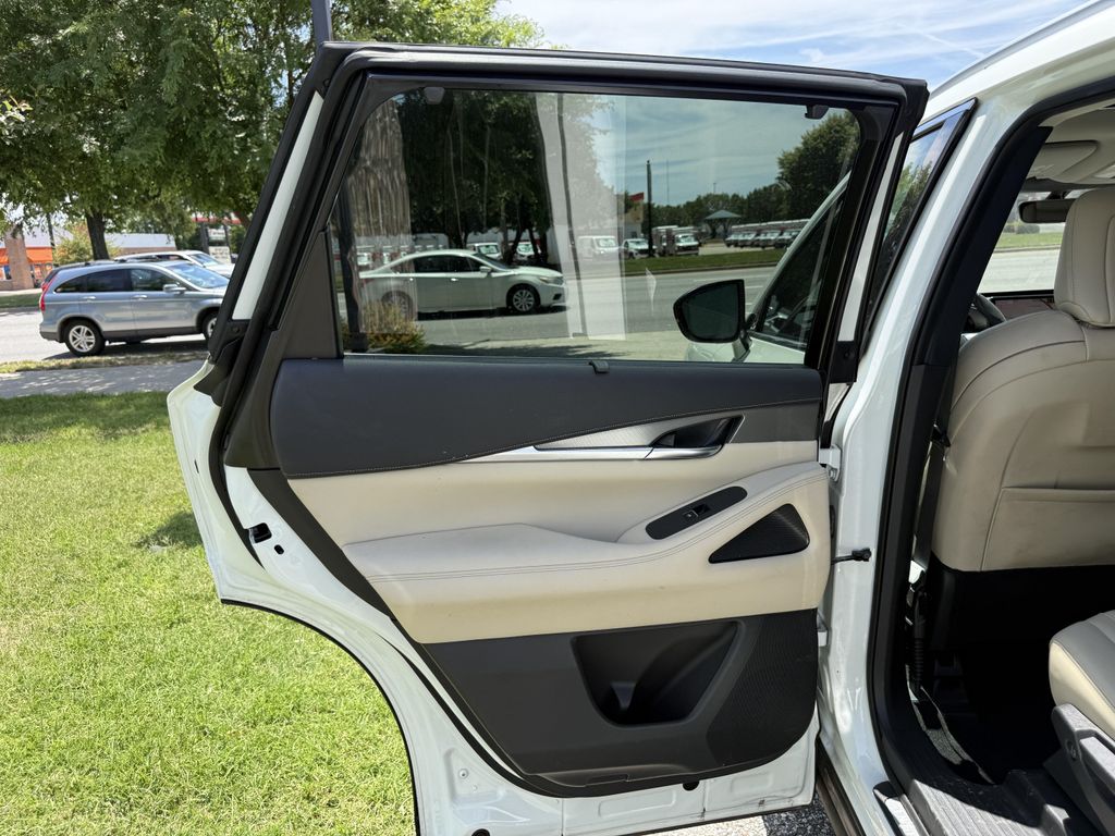 2023 Infiniti QX60 LUXE 缩略图 21
