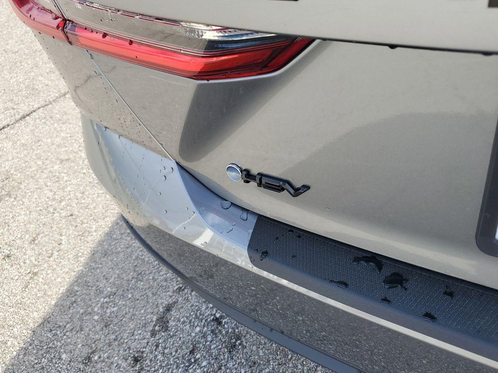 TOYOTA CAMRY - 7