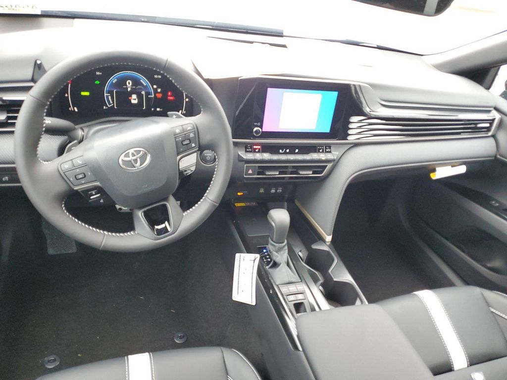 2026 TOYOTA CAMRY SE photo 10