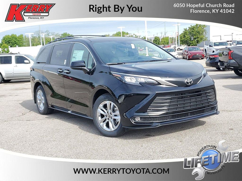 New 2026 Toyota Sienna XLE